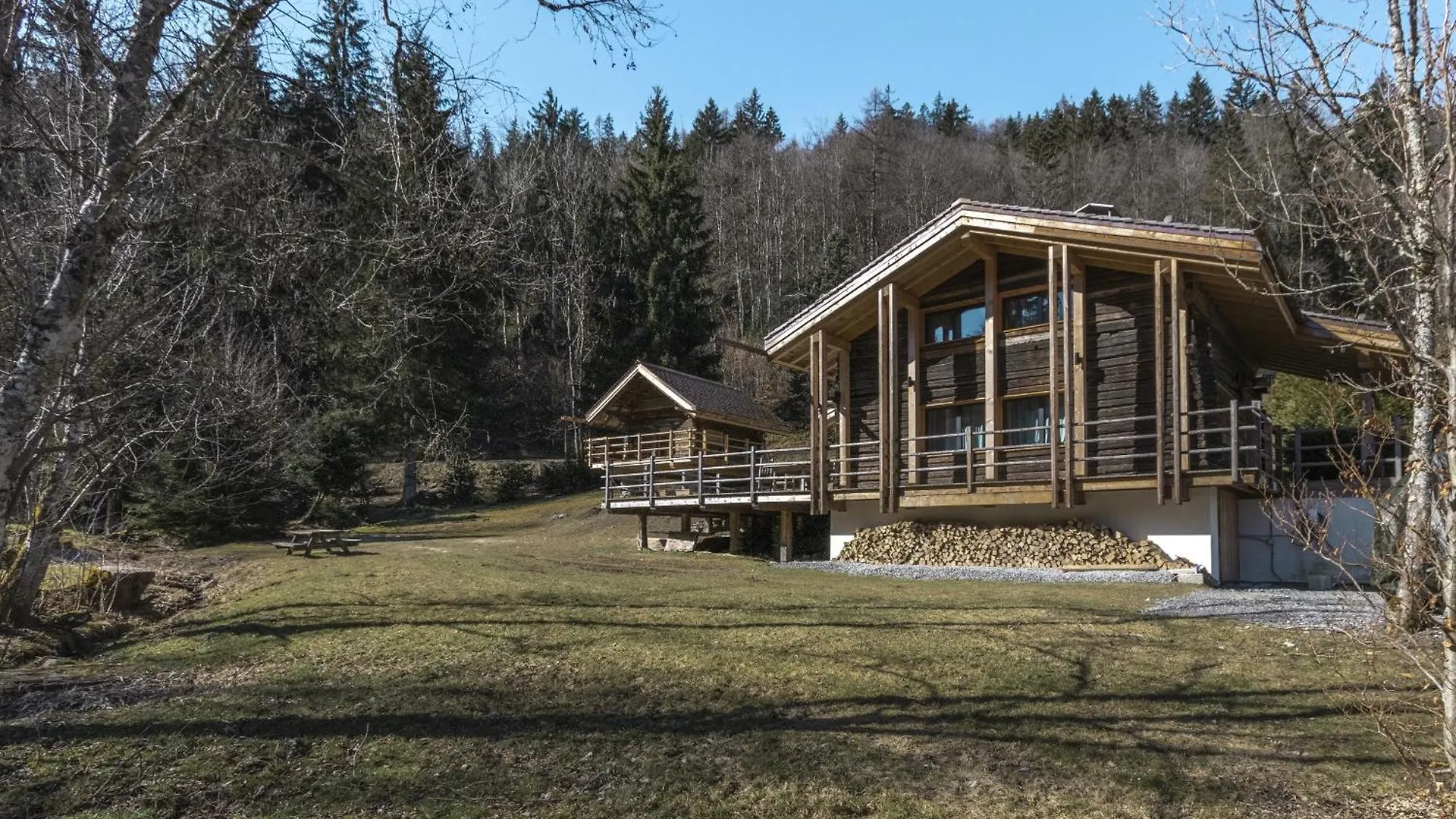 אוש Chalet L'Oratoire & Mazot - Renovated Historic Chalet - Huge Garden & Separate Cabin For 2